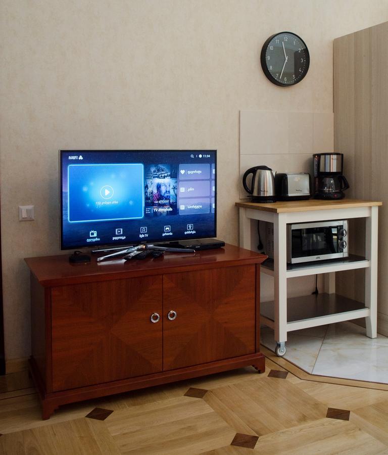 Tiflislux Apartment - Old City Philarmonic Kültér fotó